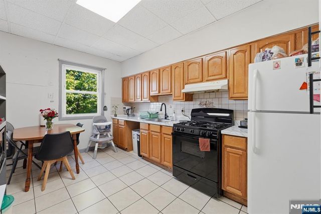 1507 Kerrigan Avenue, Union City, NJ 07087