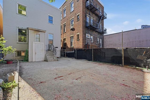 1507 Kerrigan Avenue, Union City, NJ 07087
