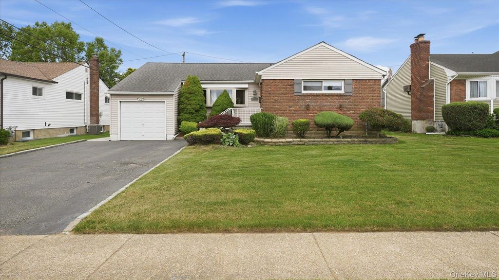 45 Margaret Road, Massapequa, NY 11758