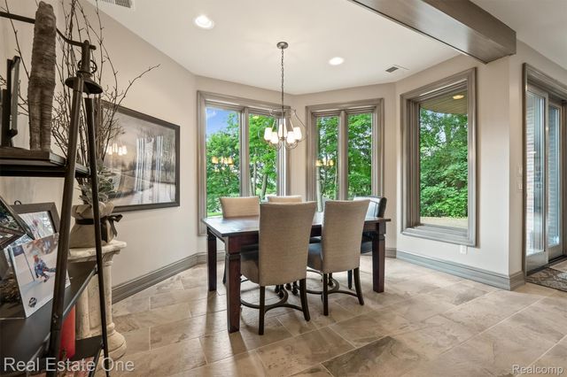 7181 Hillside Drive, Independence Charter Township, MI 48346