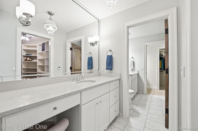 7181 Hillside Drive, Independence Charter Township, MI 48346