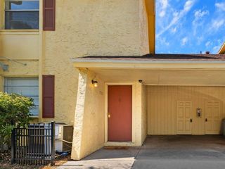7535 ABONADO ROAD B, Tampa, FL 33615