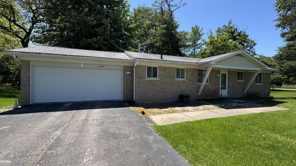 26450 South River Road, Harrison Twp, MI 48045