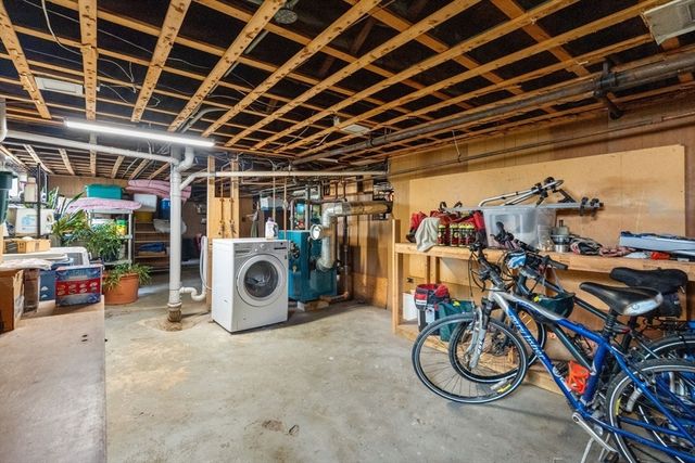 14 Adams Ave 14, Watertown, MA 02472