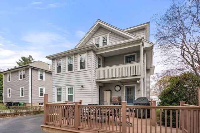 14 Adams Ave 14, Watertown, MA 02472