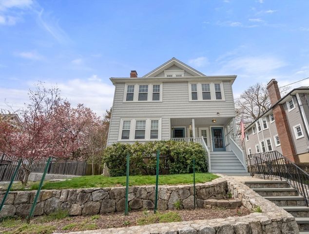 14 Adams Ave 14, Watertown, MA 02472