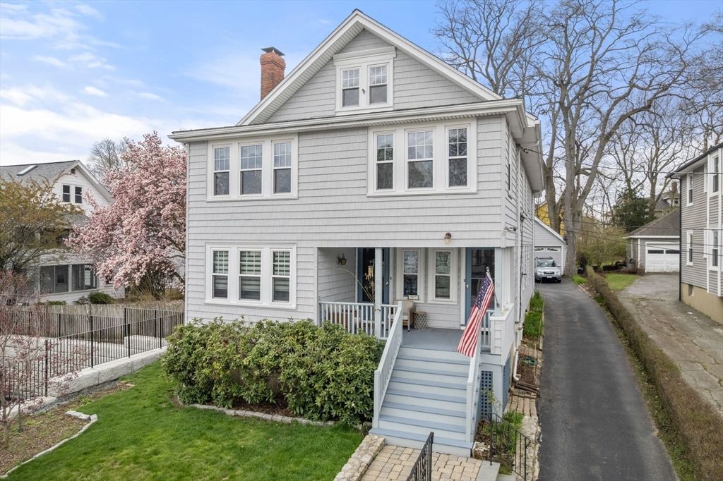 14 Adams Ave 14, Watertown, MA 02472