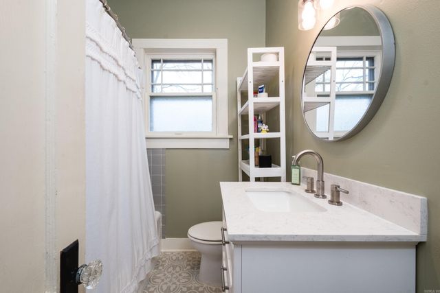 110 N Cedar Street, Little Rock, AR 72205