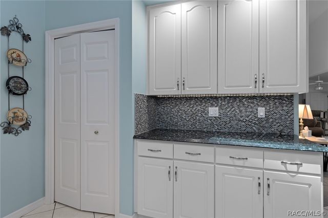 43 Linder Circle, Homosassa, FL 34446