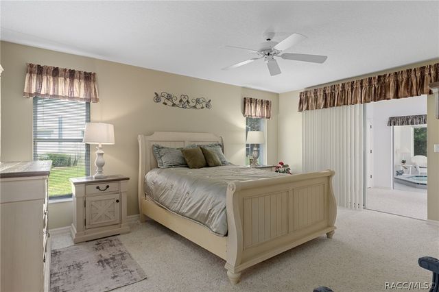 43 Linder Circle, Homosassa, FL 34446