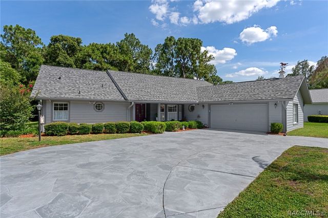 43 Linder Circle, Homosassa, FL 34446