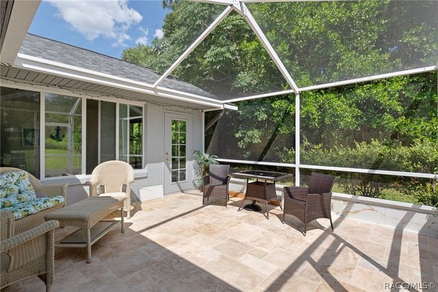 43 Linder Circle, Homosassa, FL 34446