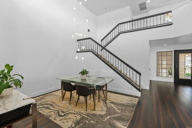 1922 Spyglass Circle, Vista, CA 92081