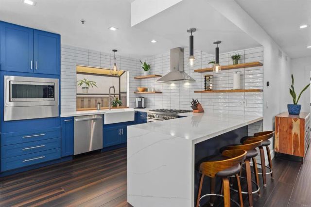 1922 Spyglass Circle, Vista, CA 92081