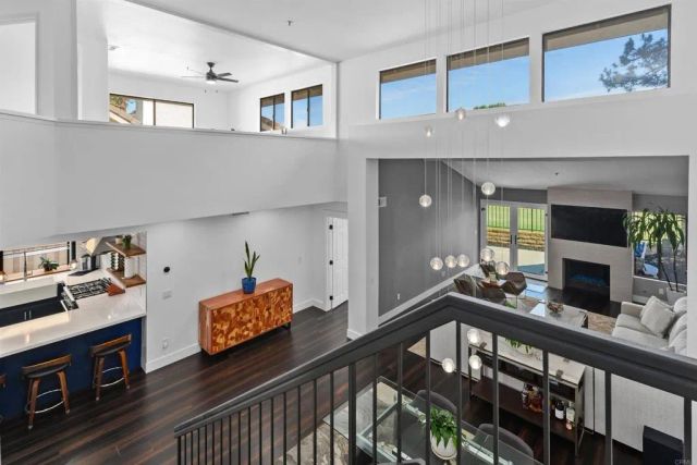 1922 Spyglass Circle, Vista, CA 92081