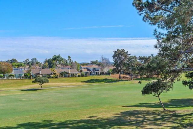 1922 Spyglass Circle, Vista, CA 92081