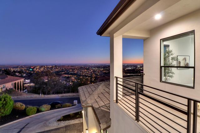 2773 Via Fiori, El Dorado Hills, CA 95762