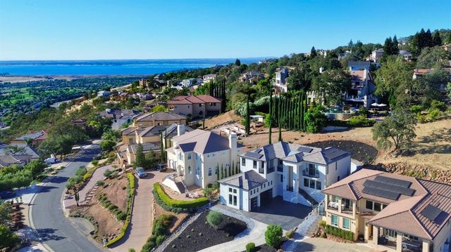 2773 Via Fiori, El Dorado Hills, CA 95762