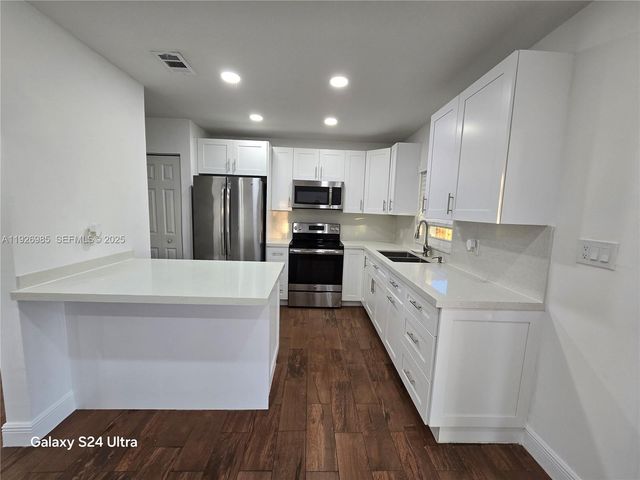 12364 SW 266th Ter 12364, Homestead, FL 33032