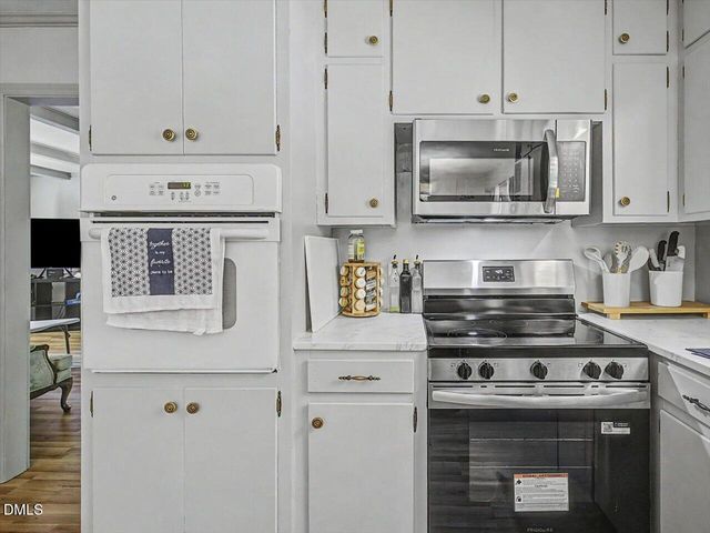 2509 Farrington Point Road, Chapel Hill, NC 27517