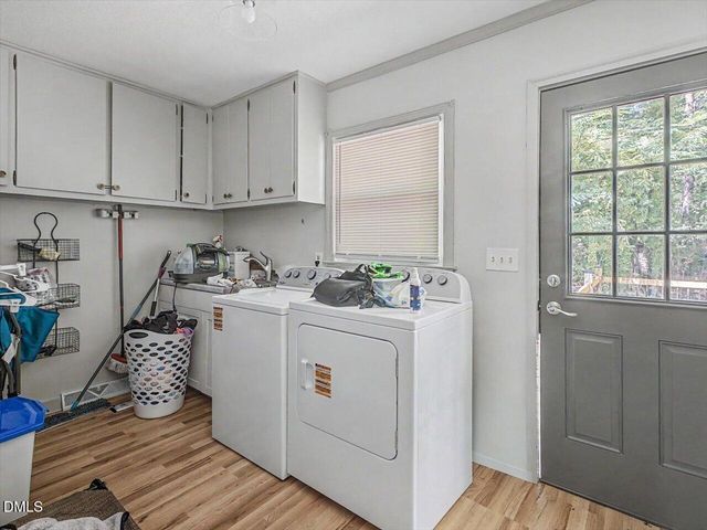 2509 Farrington Point Road, Chapel Hill, NC 27517