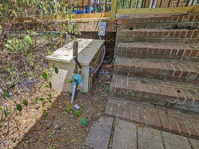 2509 Farrington Point Road, Chapel Hill, NC 27517