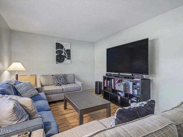 2509 Farrington Point Road, Chapel Hill, NC 27517