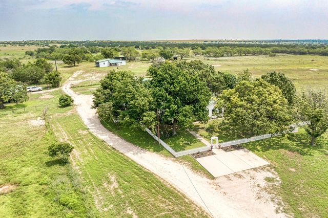 7800 County Road 210, Bertram, TX 78605