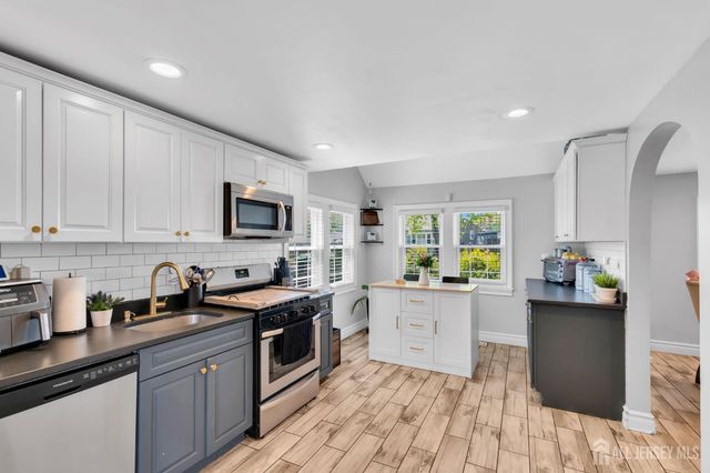 14 Madison Avenue, Old Bridge, NJ 08857