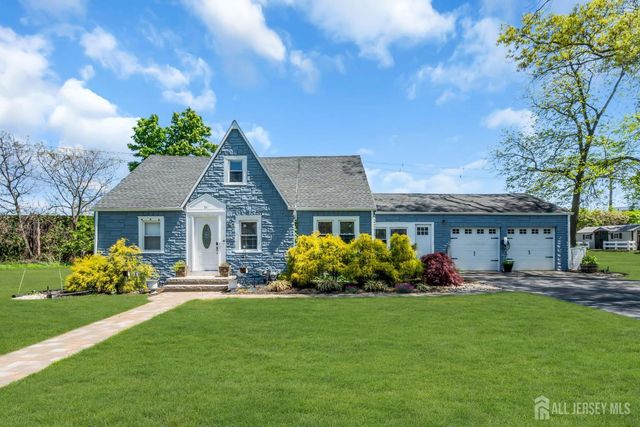 14 Madison Avenue, Old Bridge, NJ 08857