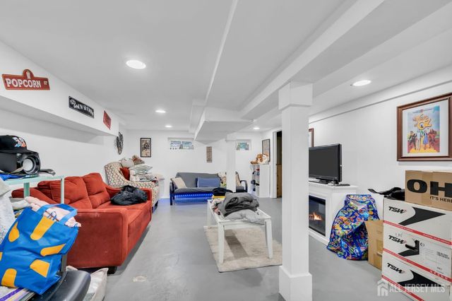 14 Madison Avenue, Old Bridge, NJ 08857