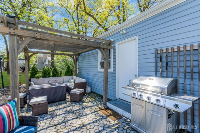 14 Madison Avenue, Old Bridge, NJ 08857