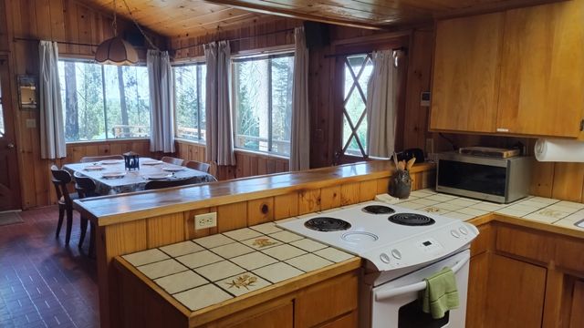 54677 Alder Drive, Sequoia Crest, CA 93265