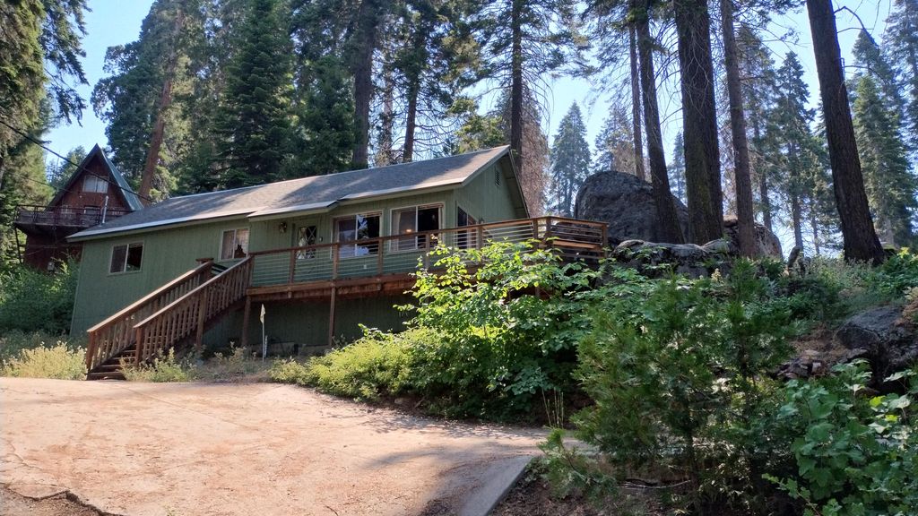 54677 Alder Drive, Sequoia Crest, CA 93265