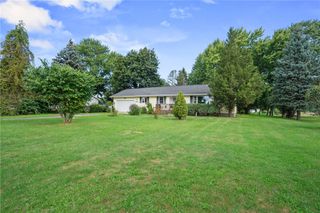 6255 Hatter Road, Newfane, NY 14108