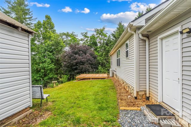 2610 Bear Creek Road, Marshall, NC 28753