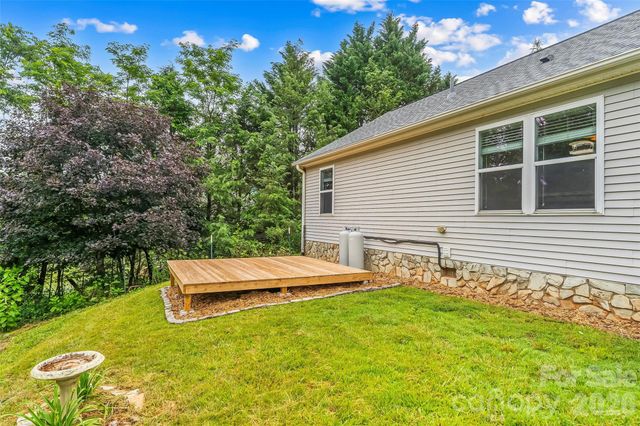 2610 Bear Creek Road, Marshall, NC 28753