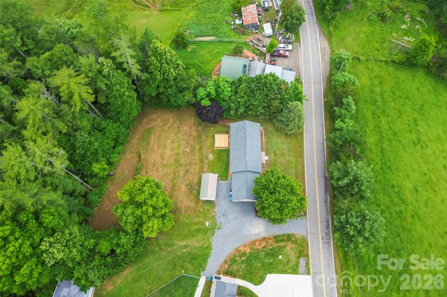 2610 Bear Creek Road, Marshall, NC 28753