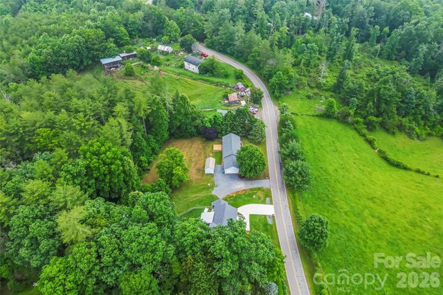 2610 Bear Creek Road, Marshall, NC 28753