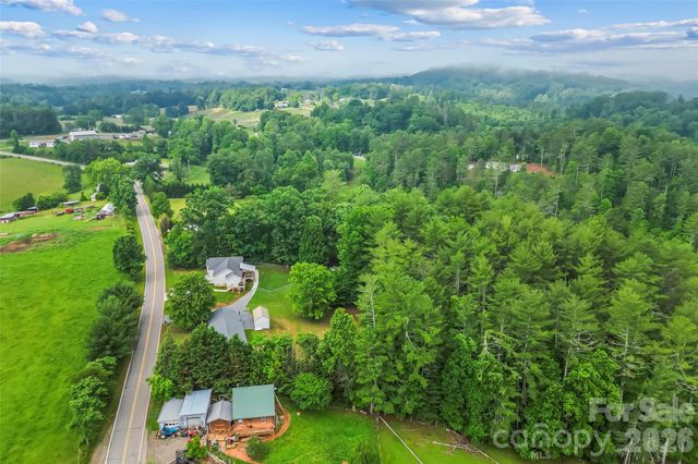 2610 Bear Creek Road, Marshall, NC 28753