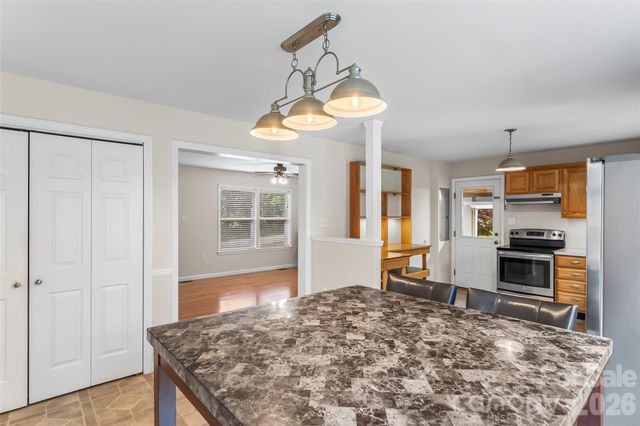 2610 Bear Creek Road, Marshall, NC 28753