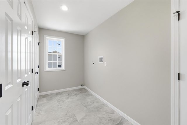 95 Town Farm Rd, Warren, MA 01083