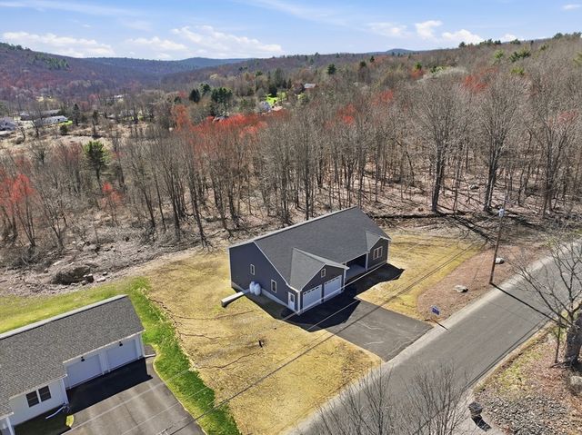 95 Town Farm Rd, Warren, MA 01083