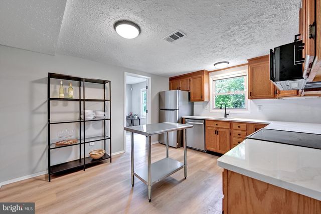 7906 CITADEL DR, Severn, MD 21144