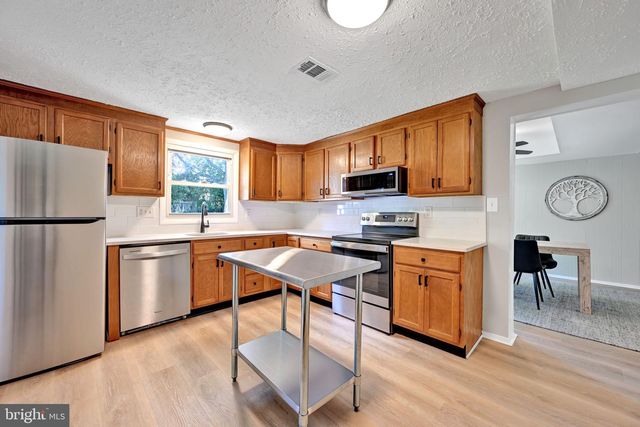 7906 CITADEL DR, Severn, MD 21144