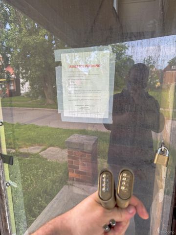 1540 Saint Clair Street, Detroit, MI 48214