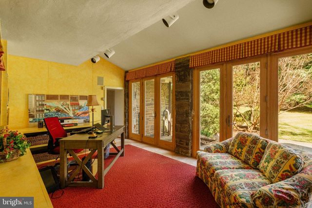 1026 WESTVIEW ST, Philadelphia, PA 19119