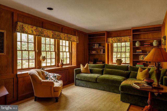 1026 WESTVIEW ST, Philadelphia, PA 19119