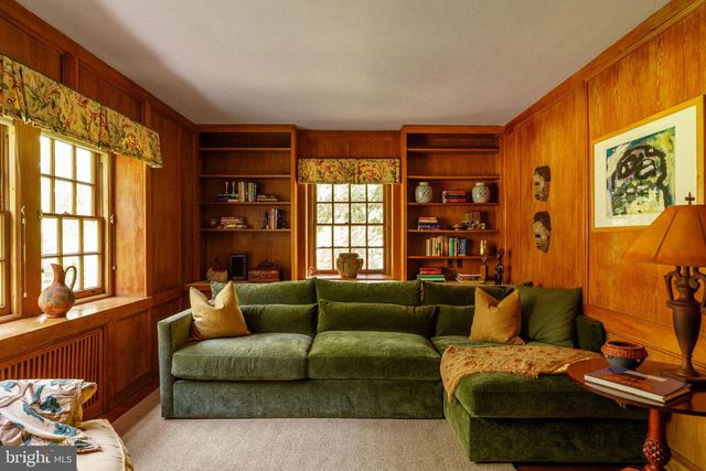 1026 WESTVIEW ST, Philadelphia, PA 19119