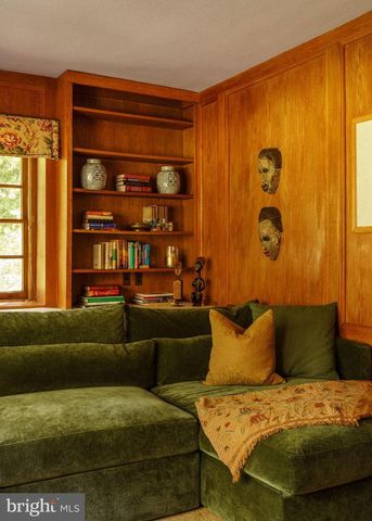 1026 WESTVIEW ST, Philadelphia, PA 19119